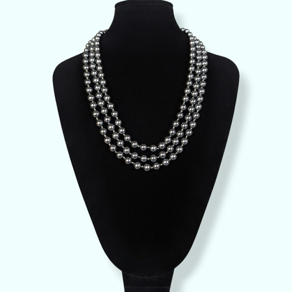 Long Metallic Beaded Infinity Necklace